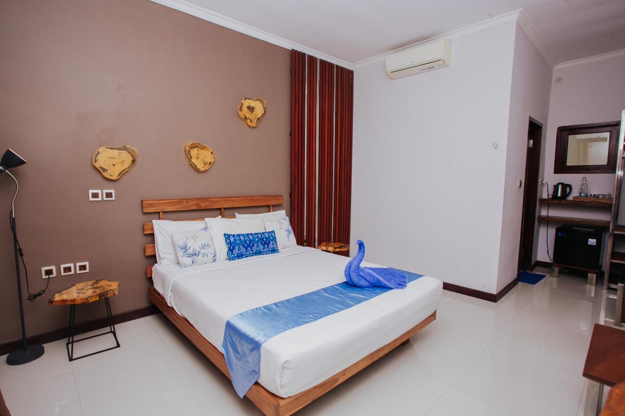 Medana Bay Marina Hotel Paloh Kültér fotó