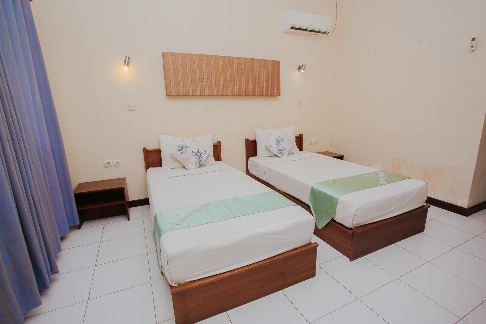Medana Bay Marina Hotel Paloh Kültér fotó