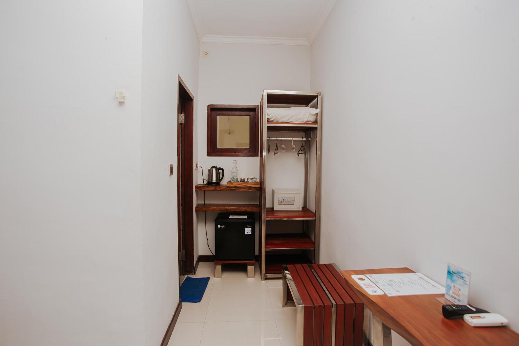 Medana Bay Marina Hotel Paloh Kültér fotó